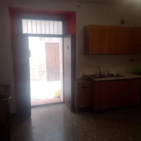 Affittasi Casa Indipendente 50mq